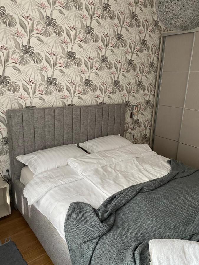 Apartment Pupin Star - City Centre Novi Sad Extérieur photo
